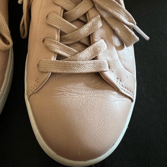 🔥HOST PICK🔥Pink Lacoste Sneakers - Picture 5 of 7